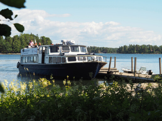 yhteysvene kivisaareen