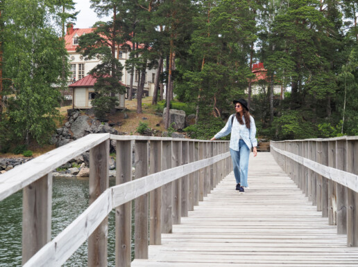 kivisaaren kävelysilta